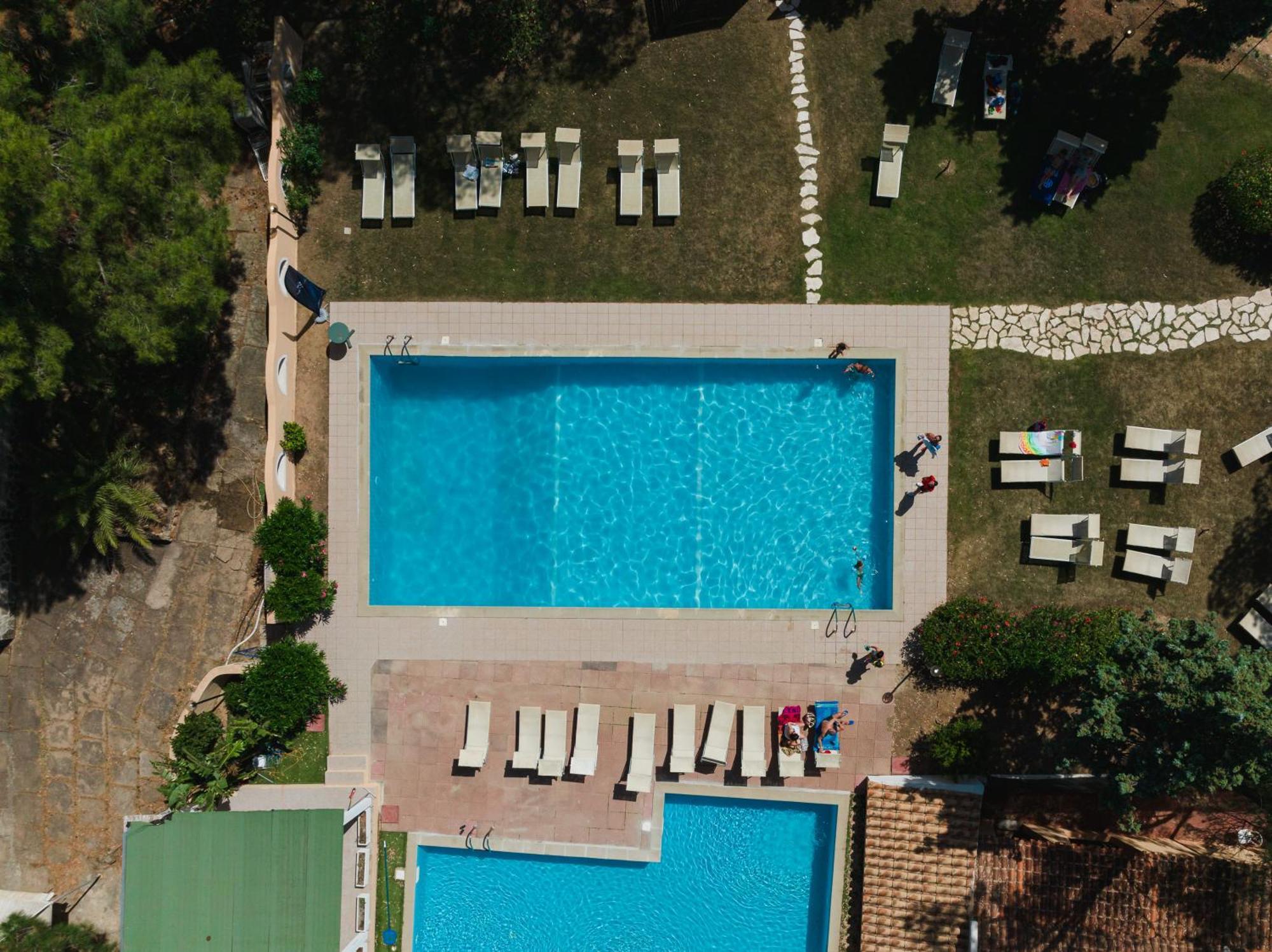 Hotel Amareclub Rocca Dorada Santa Margherita di Pula Exterior foto